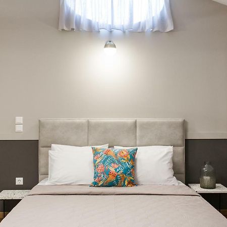 Step One | Luxury Suites Right In The Heart Of Acropolis Next To Metro Station Athens Luaran gambar